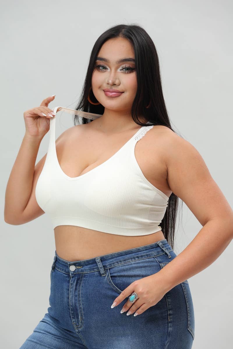 Plus - Seamless Front Lace Racerback Bralette