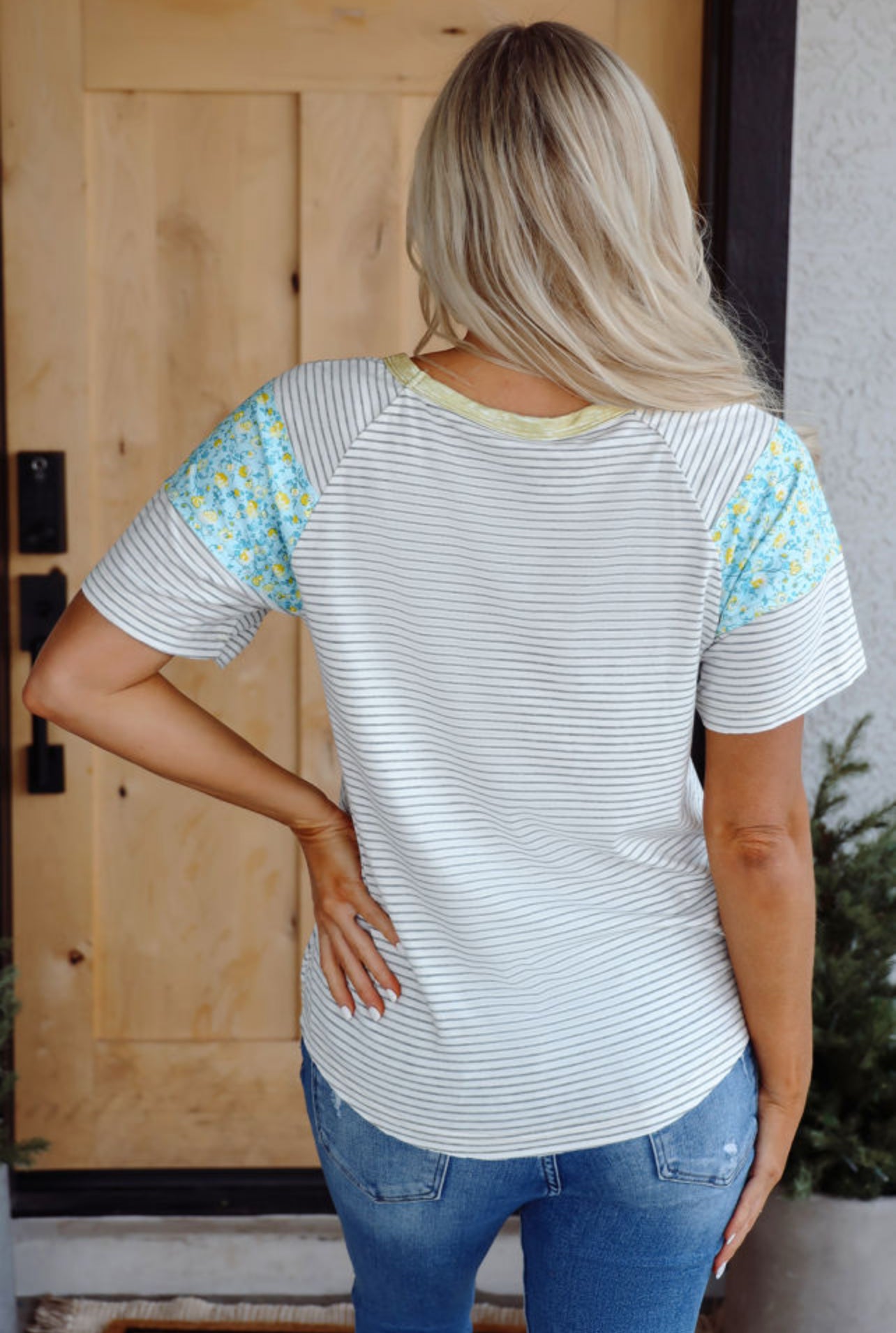 White W/Stripe Color Block Sleeve