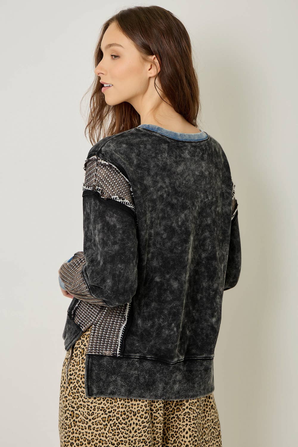 61618 Mixed Media Washed Sweatshirt