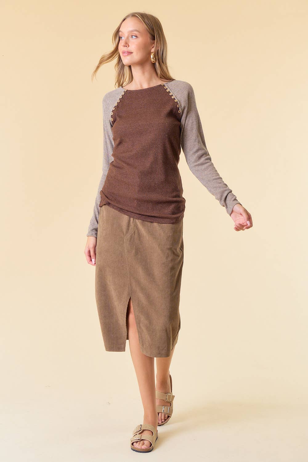 Button Detailed 2 Tone Knit Top