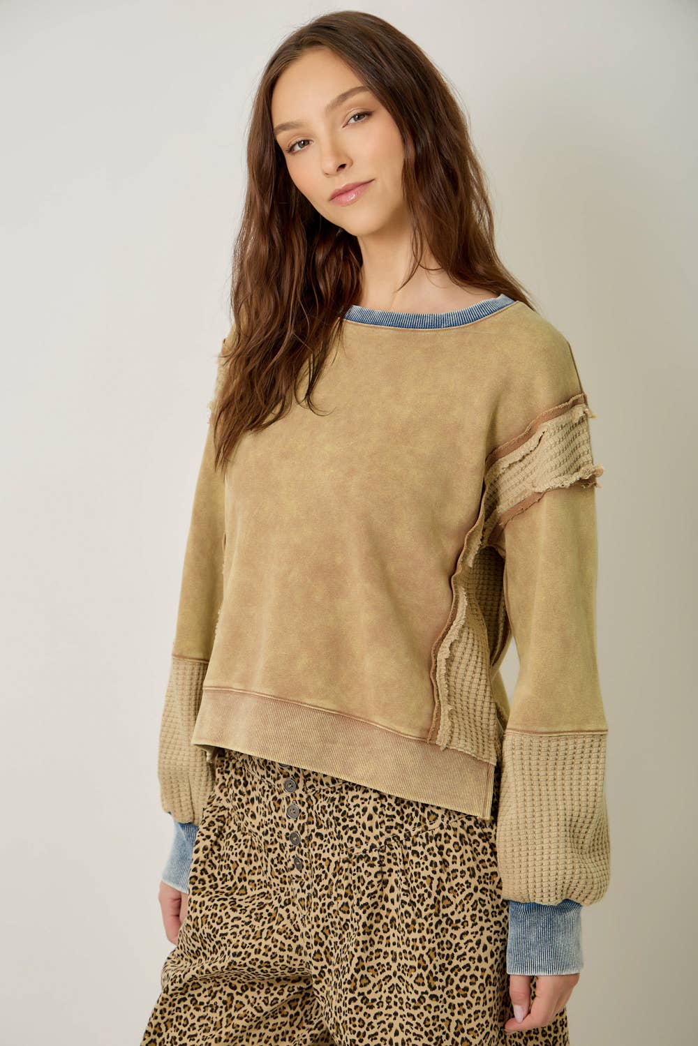 61618 Mixed Media Washed Sweatshirt