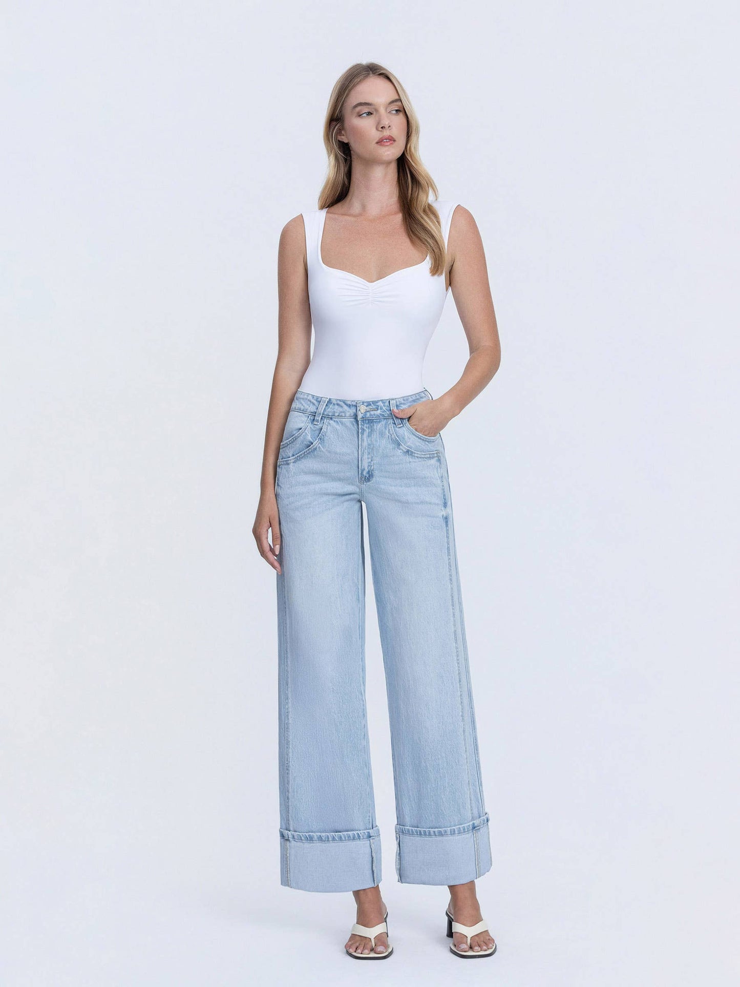 SUPER HIGH RISE LIGHT WASH CUFFED BAGGY WIDE JEANS T6515