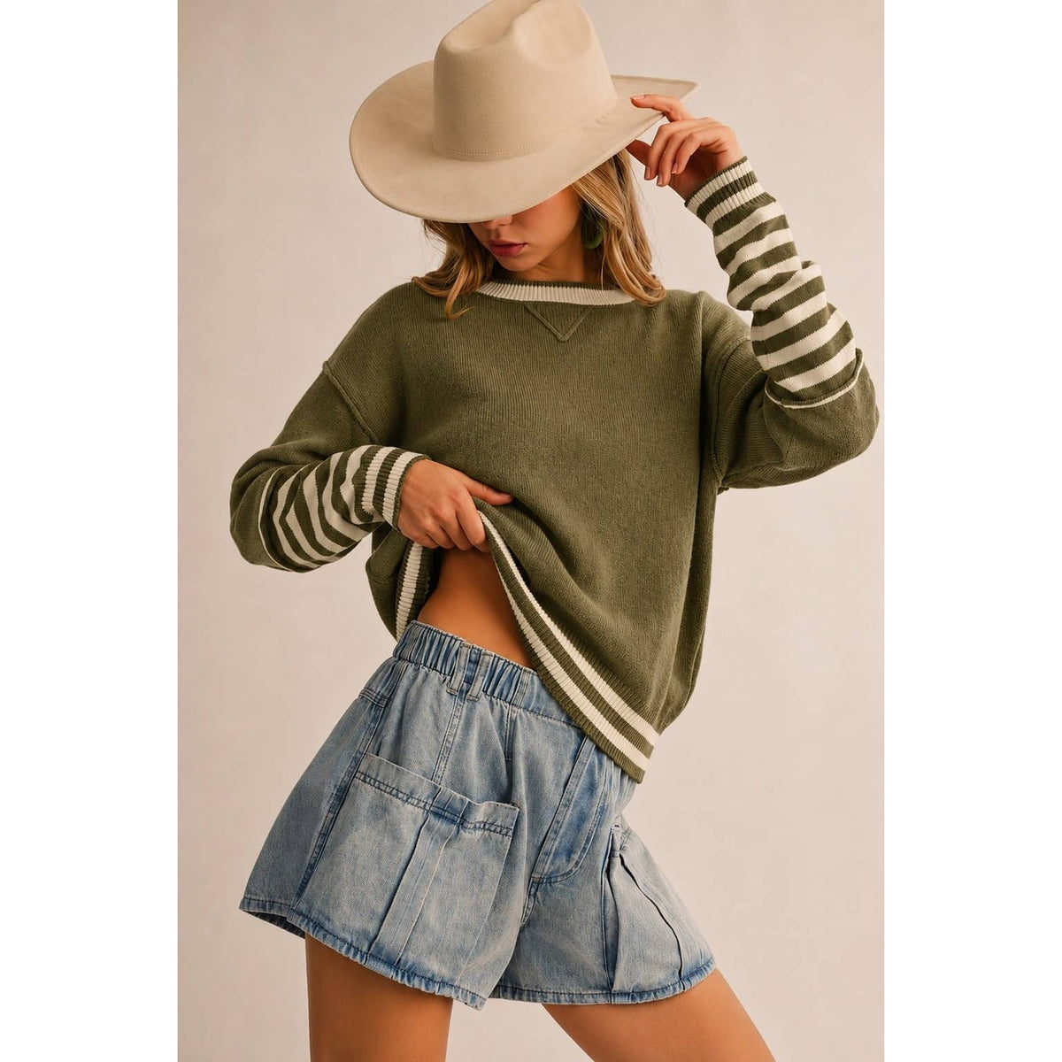Vintage Stripe Thumbhole Relaxed Knit Pullover