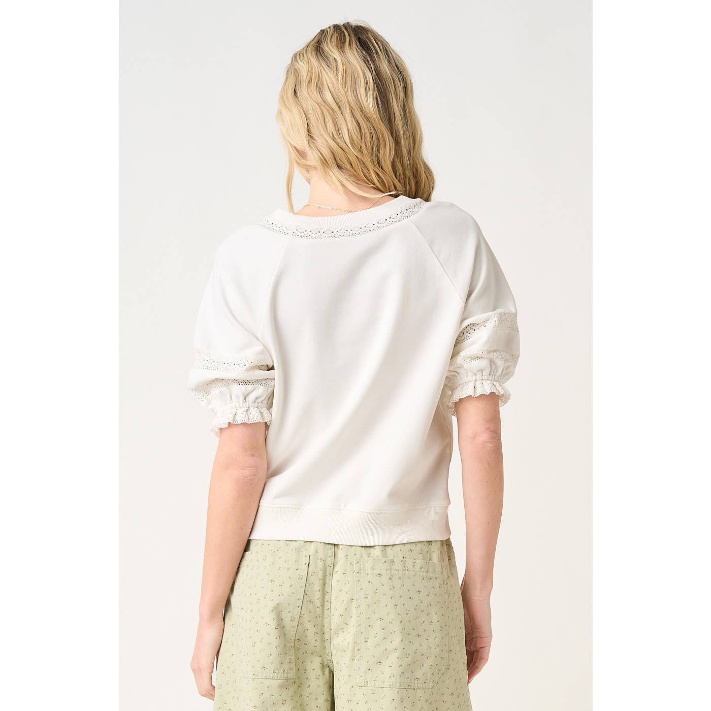 Lace Detail Short Puff Sleeve Top