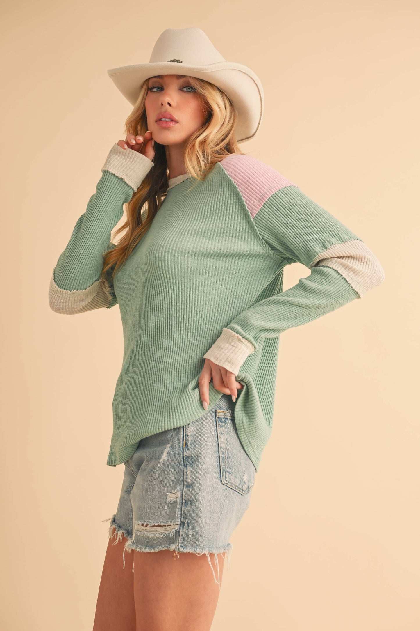 8327EK Gretel Colorblock Layering Top 4