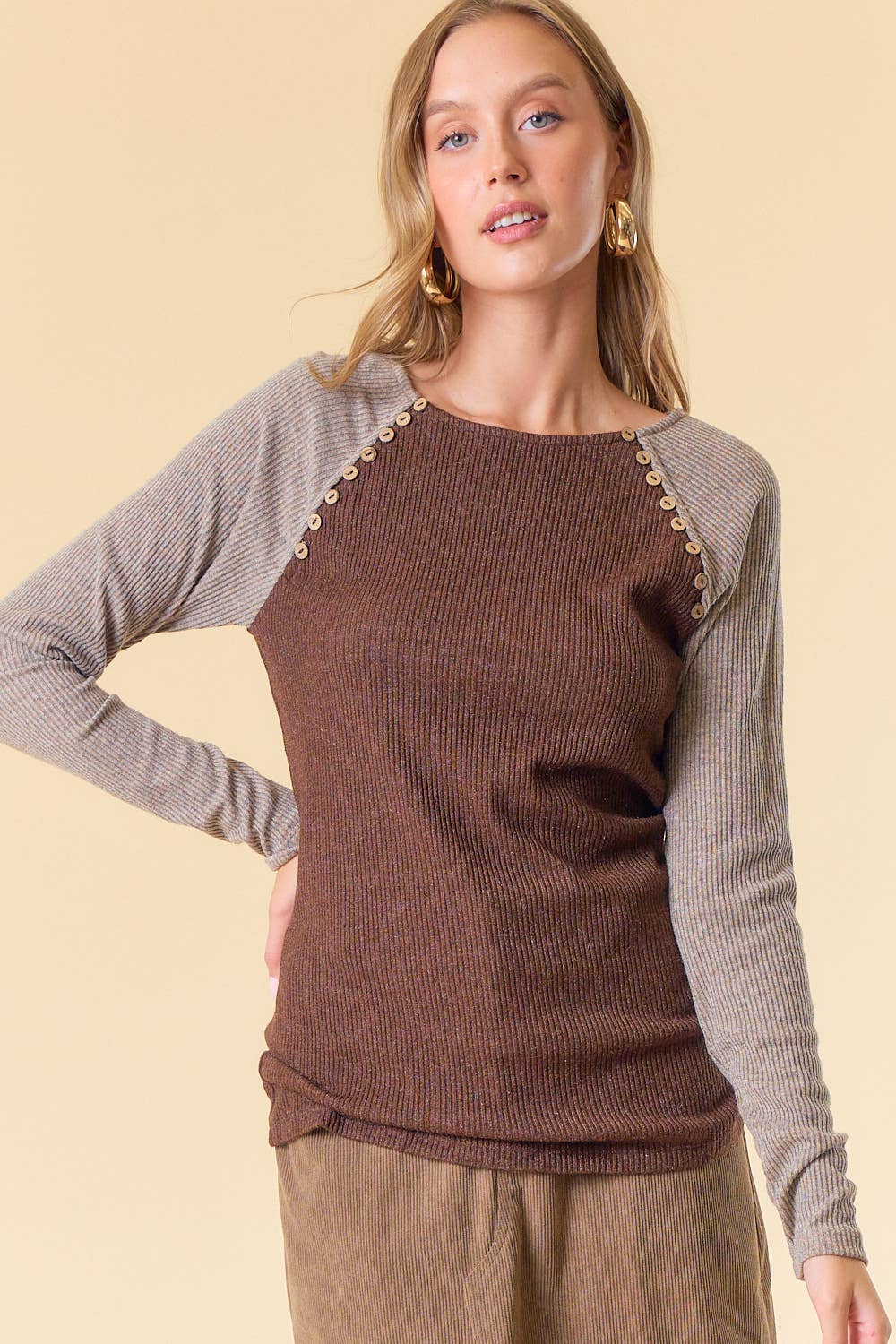 Button Detailed 2 Tone Knit Top