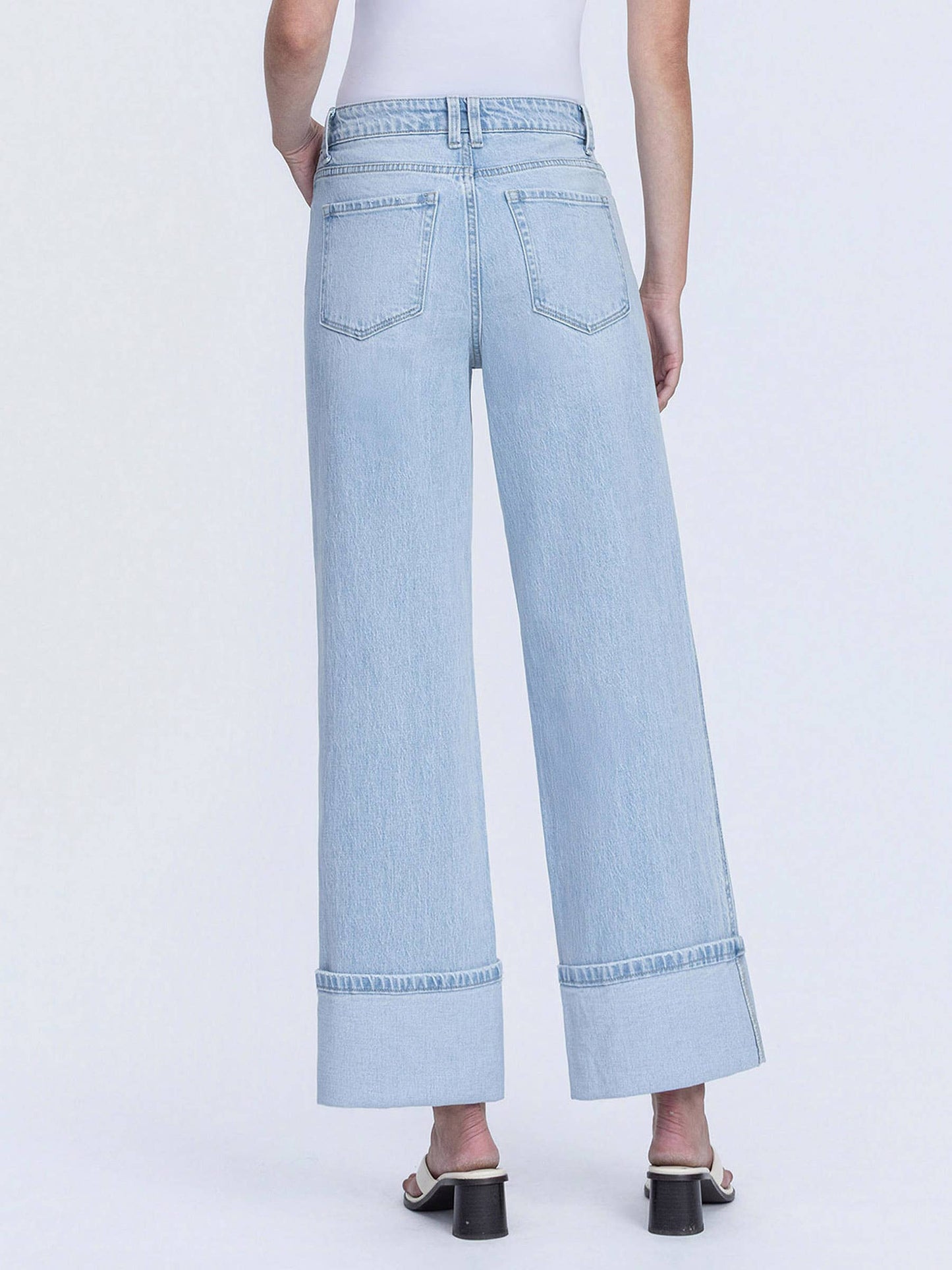 SUPER HIGH RISE LIGHT WASH CUFFED BAGGY WIDE JEANS T6515