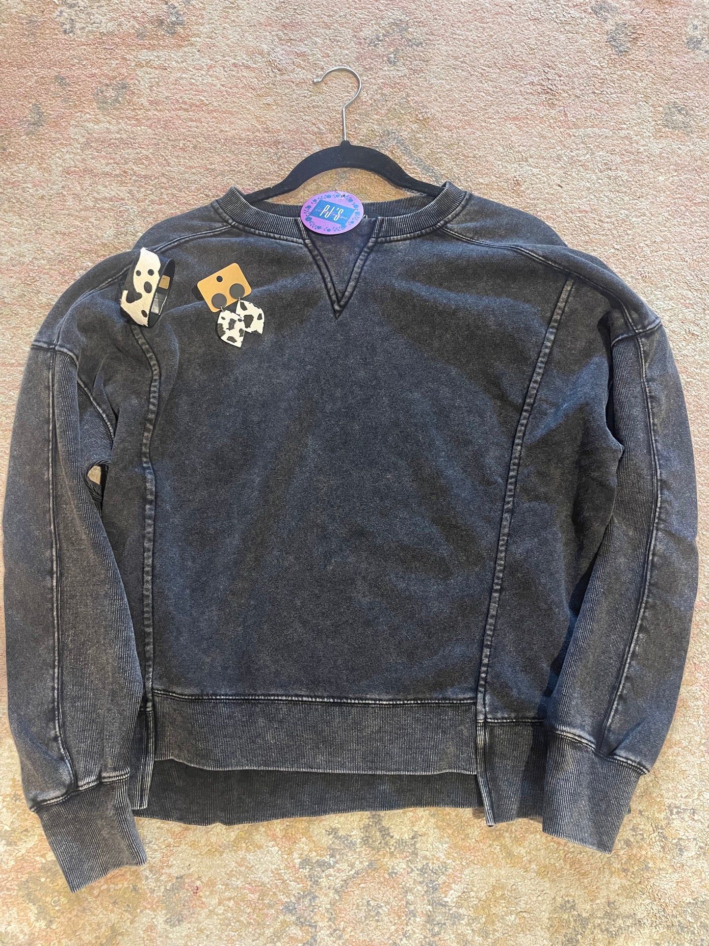 Acid Wash Round Neck Sweatshirt