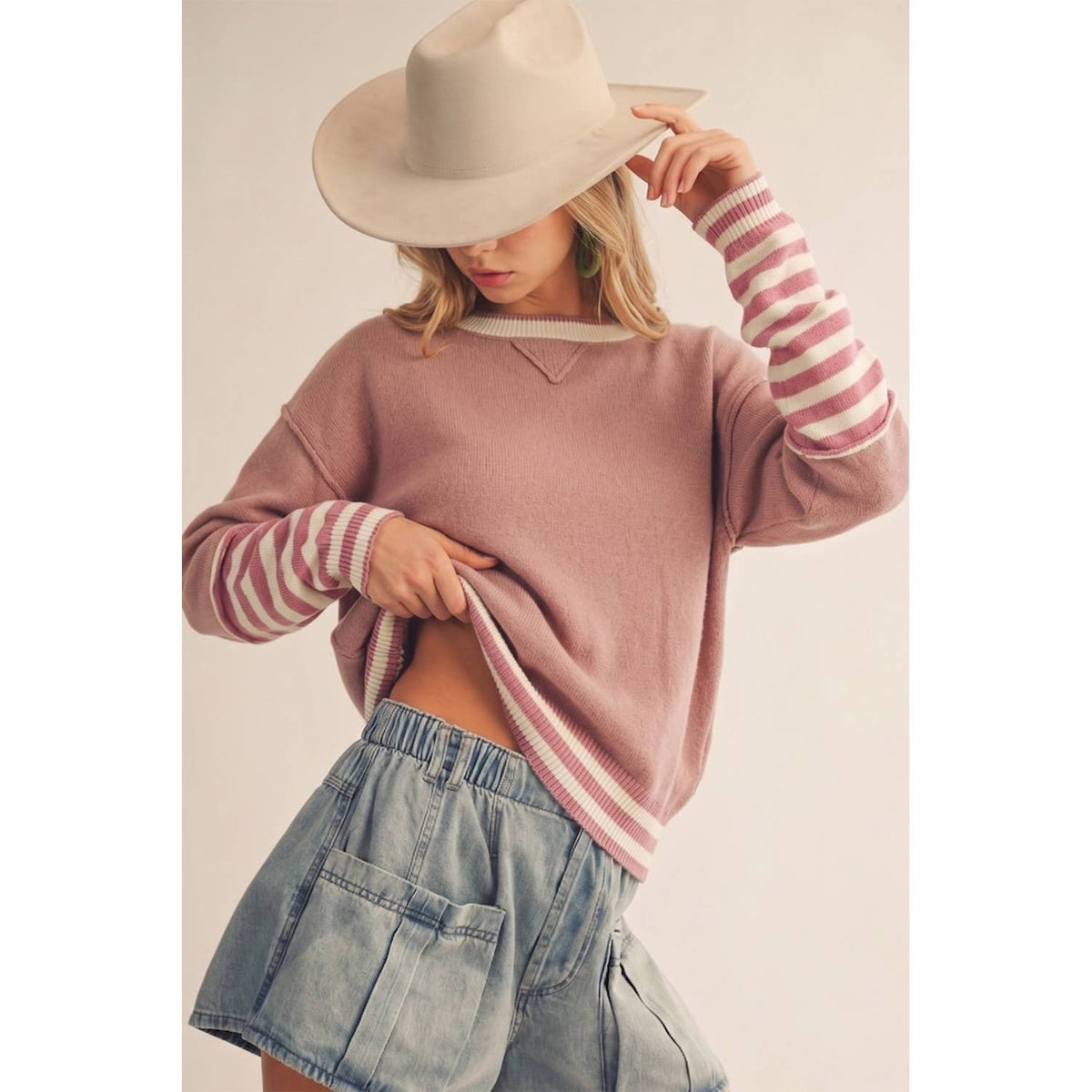 Vintage Stripe Thumbhole Relaxed Knit Pullover