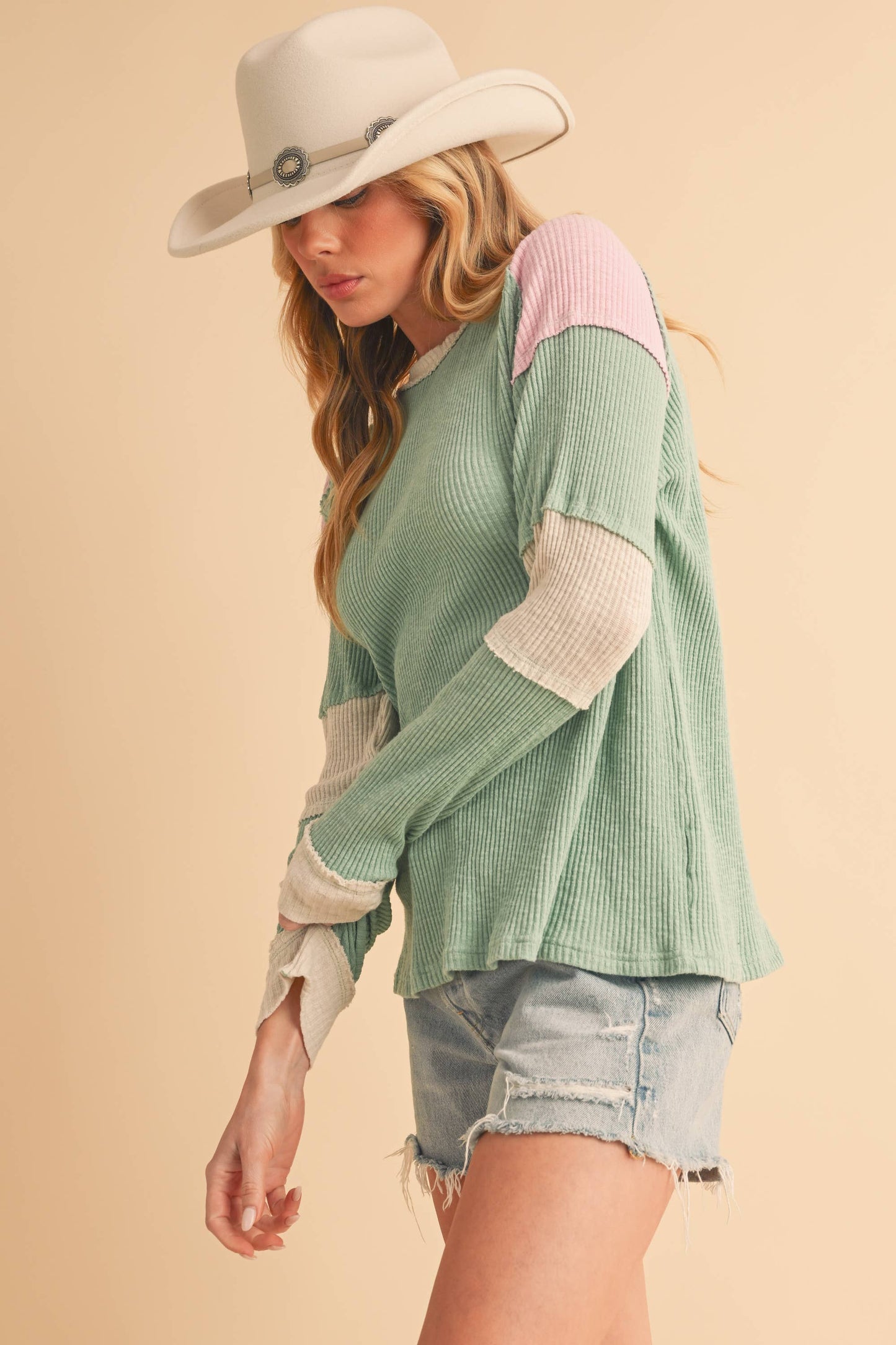 8327EK Gretel Colorblock Layering Top 4