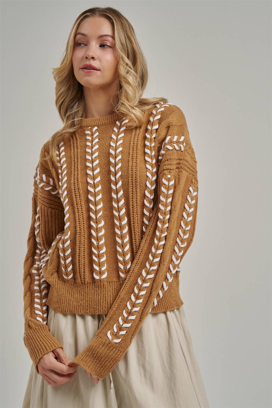 COZY WESTERN INSPIRED SWEATER TOP WHIPSTITCH_JLT00469-01