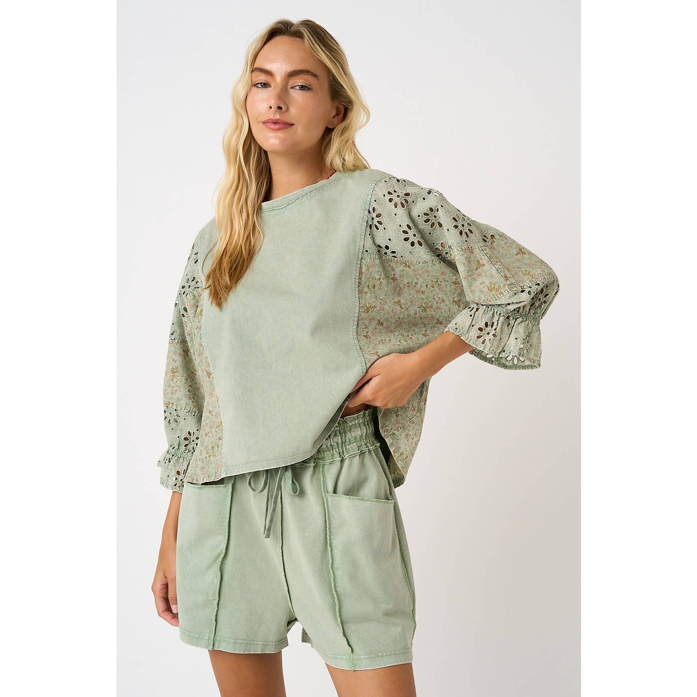 EYELET PATCHWORK RUFFLE LONG SLEEVE TOP
